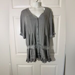 POL Grey Lace Ruffle Tunic Top Lace Boho Romantic Fairycore Medium